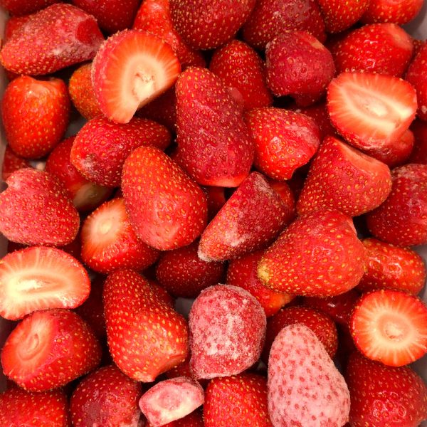 Firefly_please create me the bulk image of stawberries thawed, good composition 198284